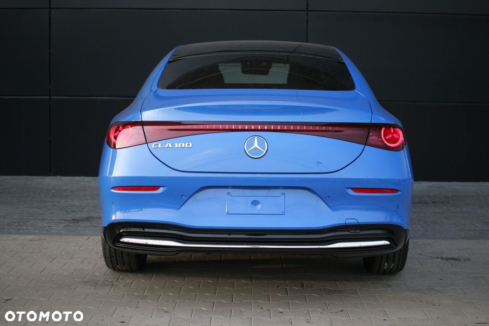 Mercedes-Benz CLA - 7
