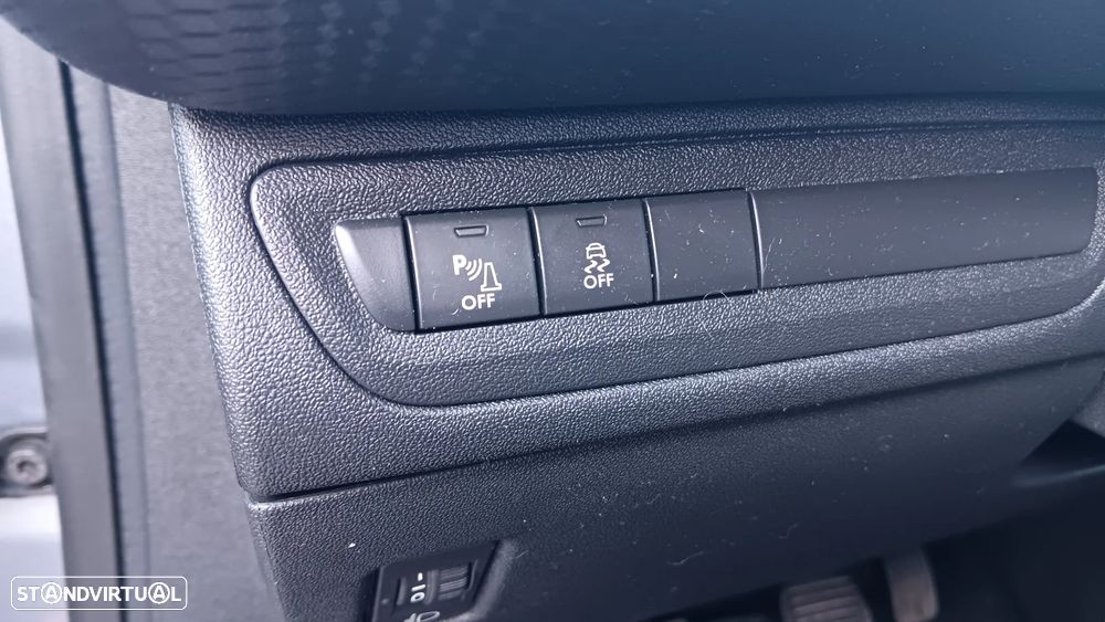 Peugeot 2008 1.2 PureTech Style - 13
