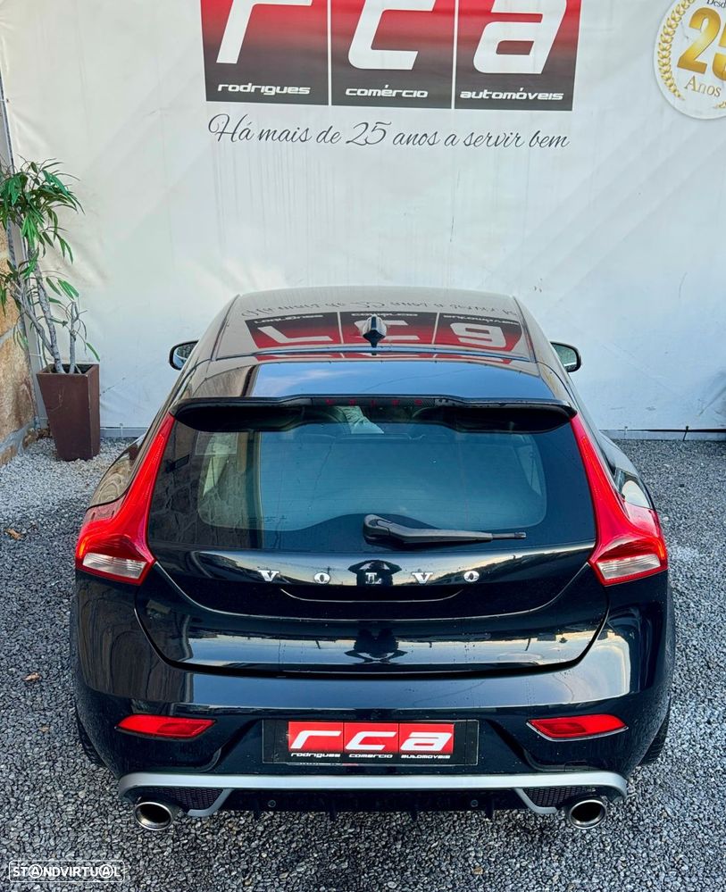 Volvo V40 1.6 D2 R-Design Momentum - 36