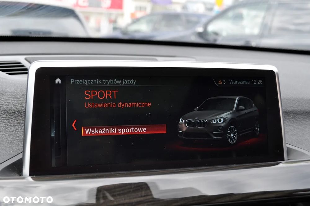 BMW X1 xDrive25i GPF Sport Line sport - 38