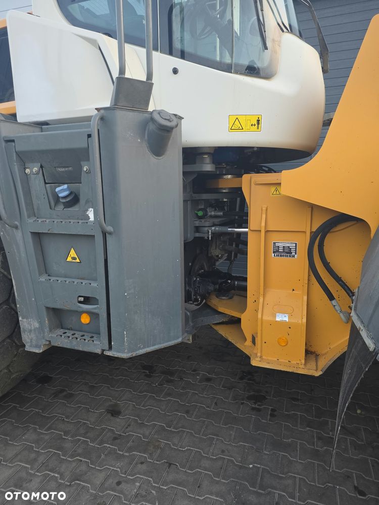 Liebherr L580 XPOWER - 14