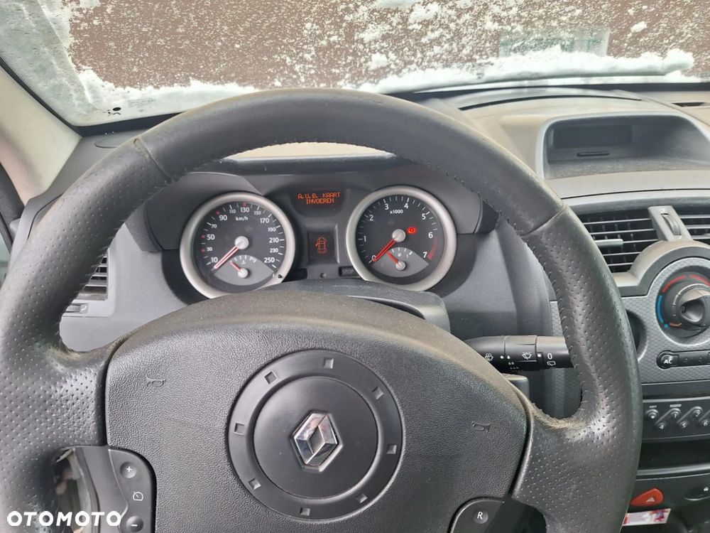Renault Megane 1.6 Confort Authentique - 13