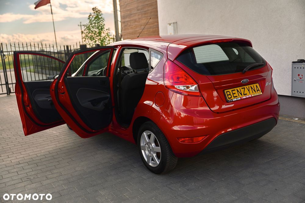 Ford Fiesta 1.25 Champions Edition - 21