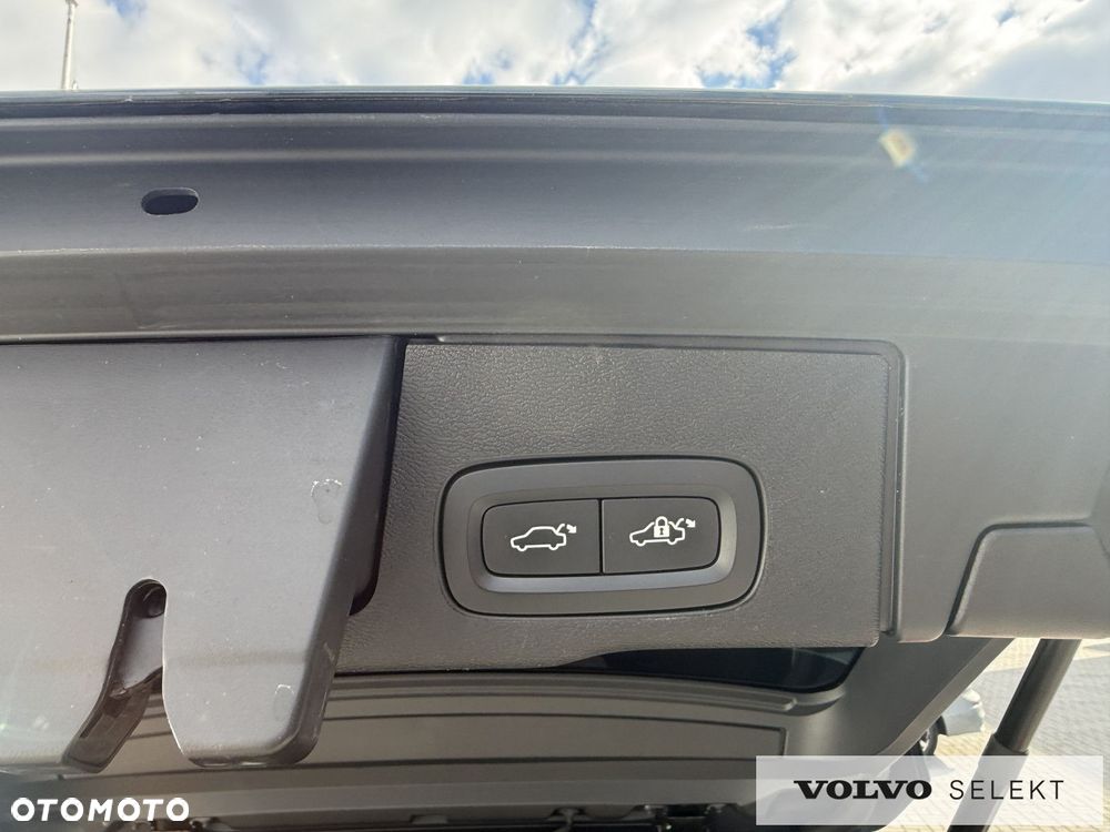 Volvo XC 60 - 40