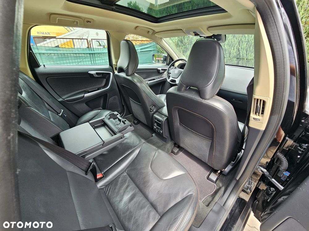 Volvo XC 60 D3 Summum - 25