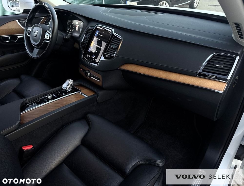 Volvo XC 90 - 10