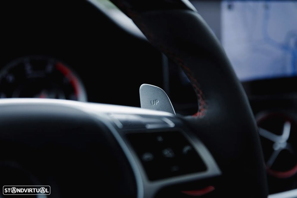 Mercedes-Benz A 45 AMG 4-Matic - 21