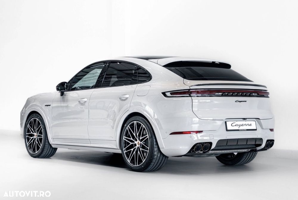 Porsche Cayenne Coupe E-Hybrid Tiptronic S - 3