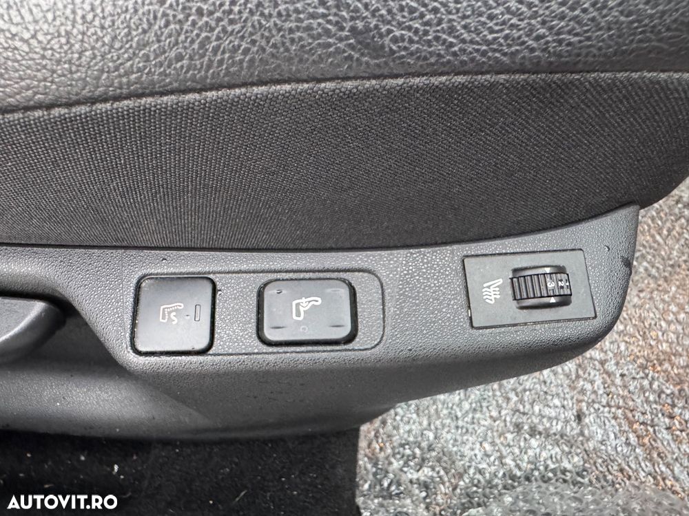 Citroën DS4 ver-blue-dci-115-edc-intens - 6