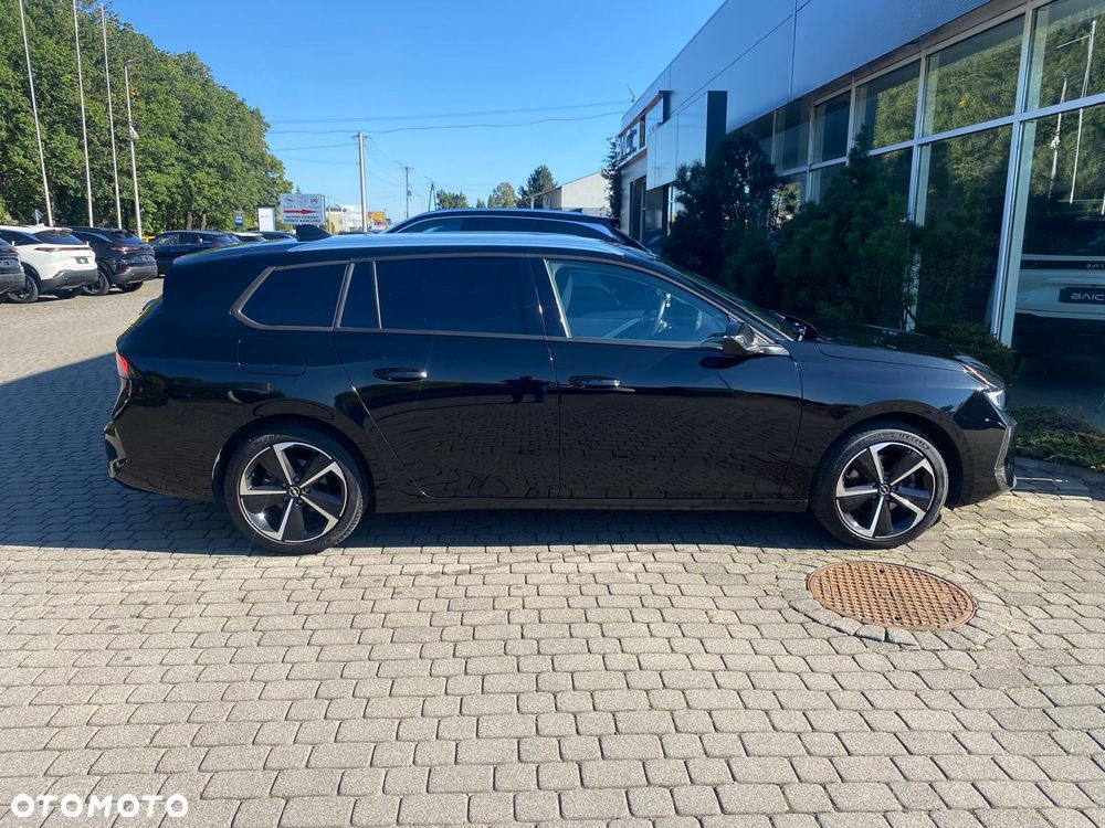 Opel Astra 1.5 D Automatik Elegance - 4