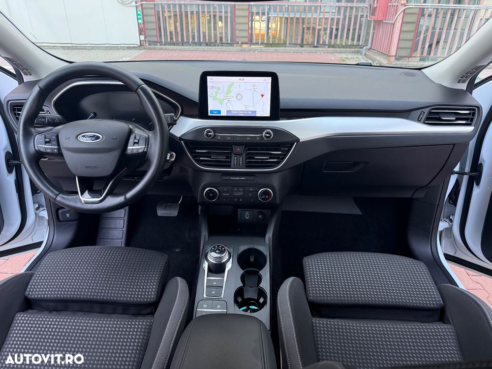Ford Focus 1.5 EcoBlue Start-Stopp-System Aut. ACTIVE DESIGN - 11
