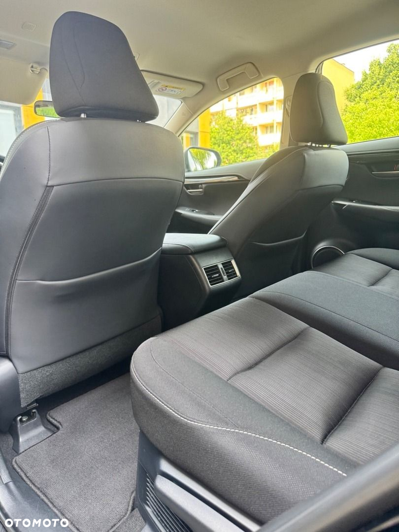Lexus NX - 17