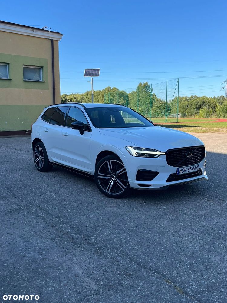 Volvo XC 60 D4 R-Design - 1