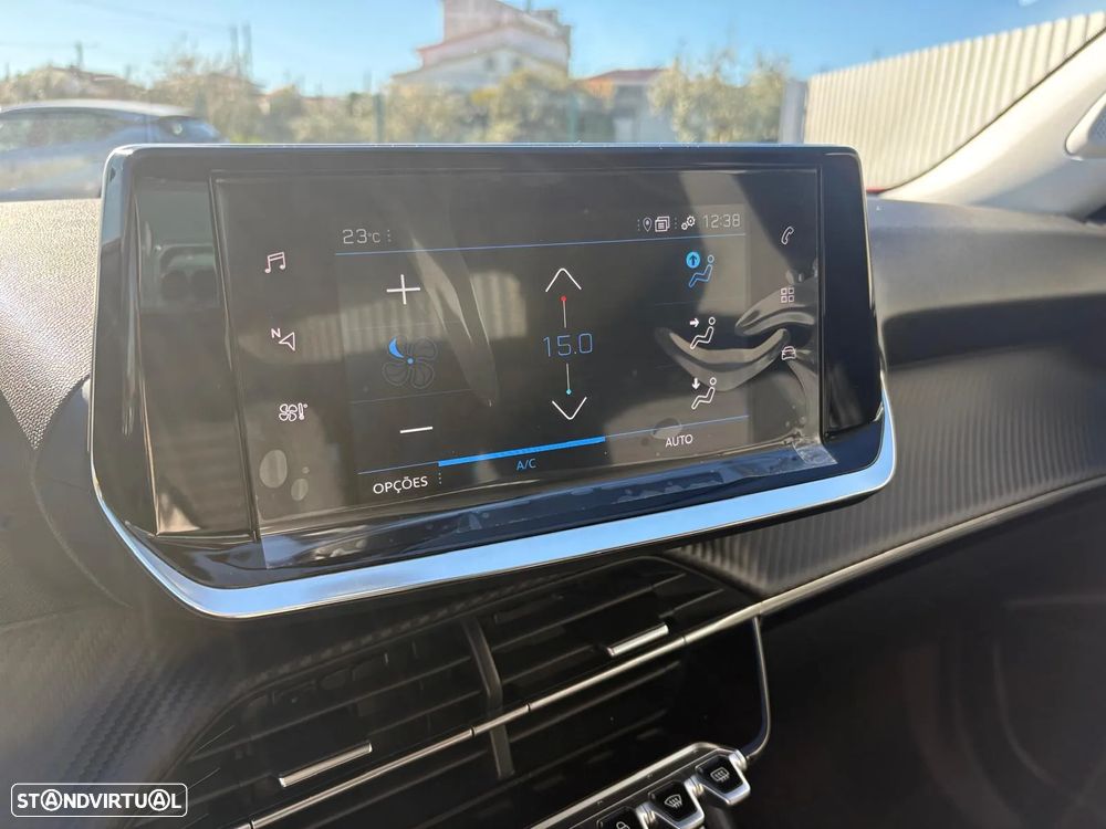 Peugeot 2008 1.2 PureTech Style - 9