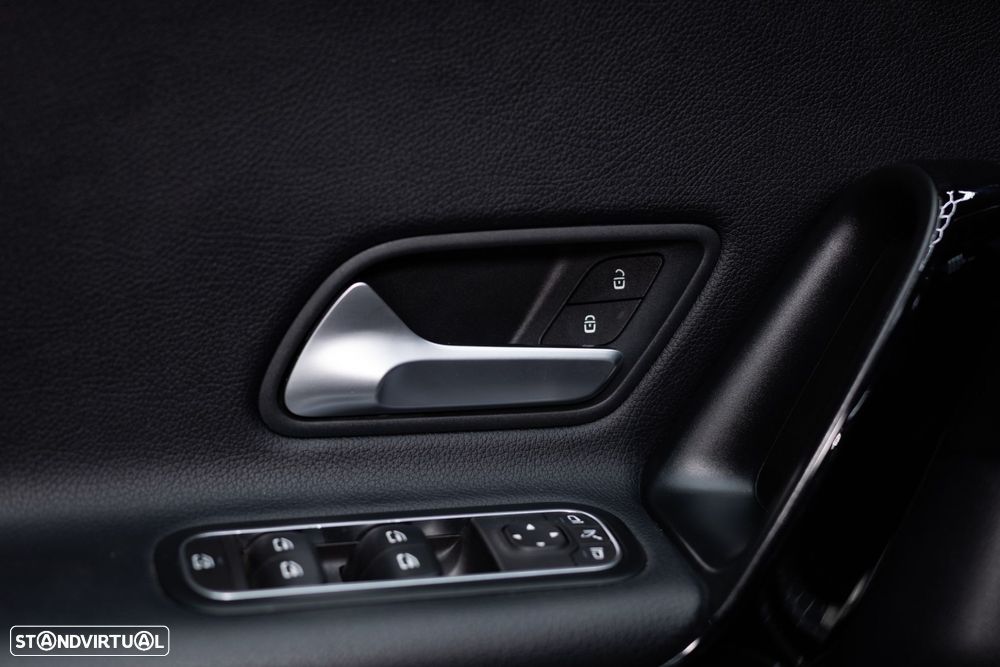 Mercedes-Benz A 180 d Business Solutions Aut. - 30