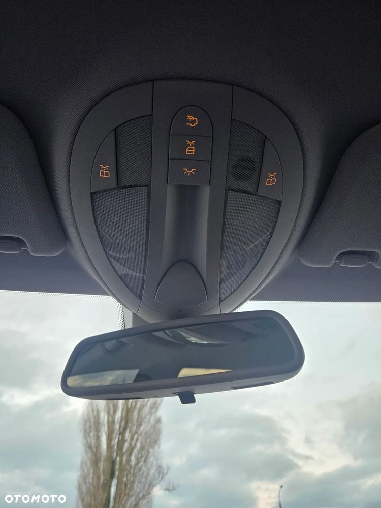 Mercedes-Benz Klasa E 280 CDI 4-Matic Avantgarde - 29