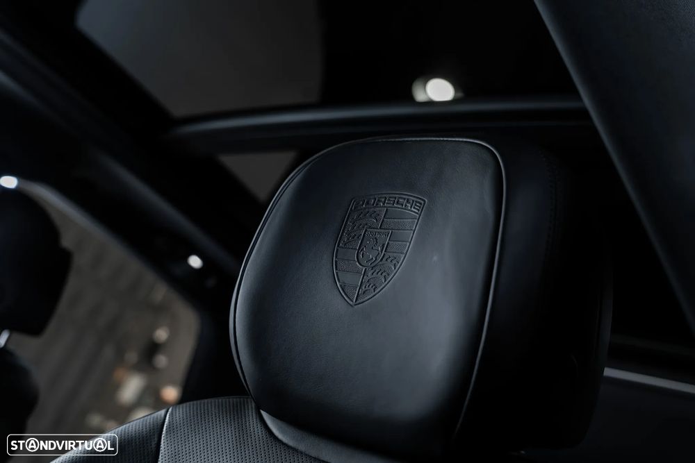 Porsche Cayenne - 28