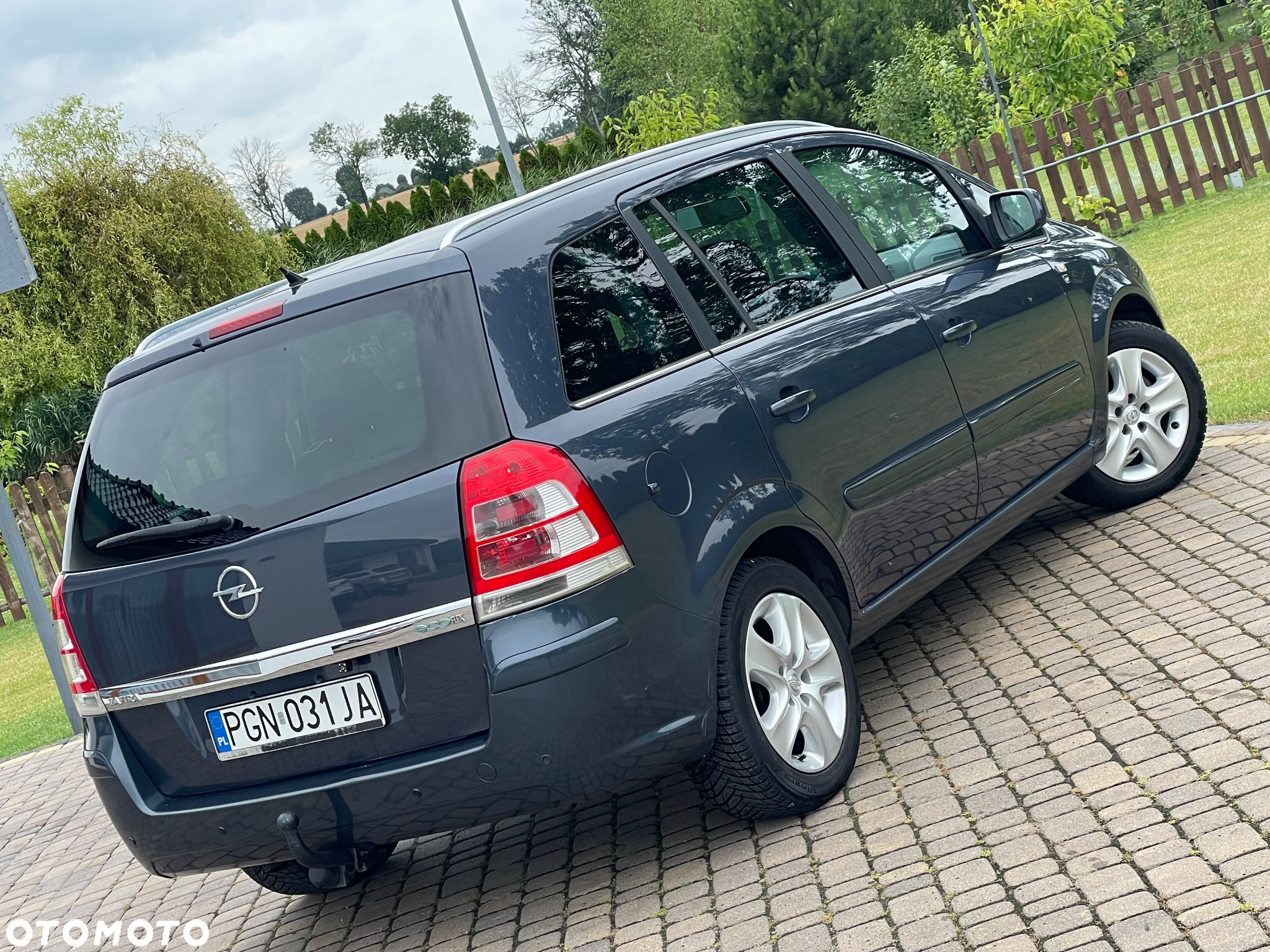 Opel Zafira 1.6 ECOFLEX Edition 111 Jahre - 2
