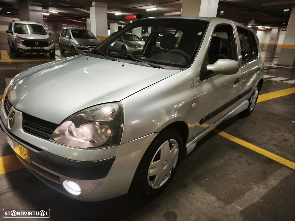 Renault Clio 1.2 Confort Authentique - 28