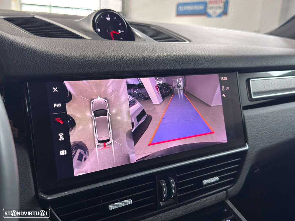 Porsche Cayenne E-Hybrid Platinum Edition - 48