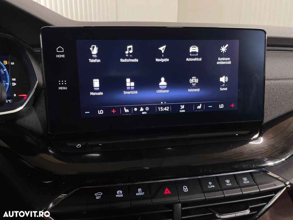 Skoda Octavia 2.0 TDI DSG Style - 23