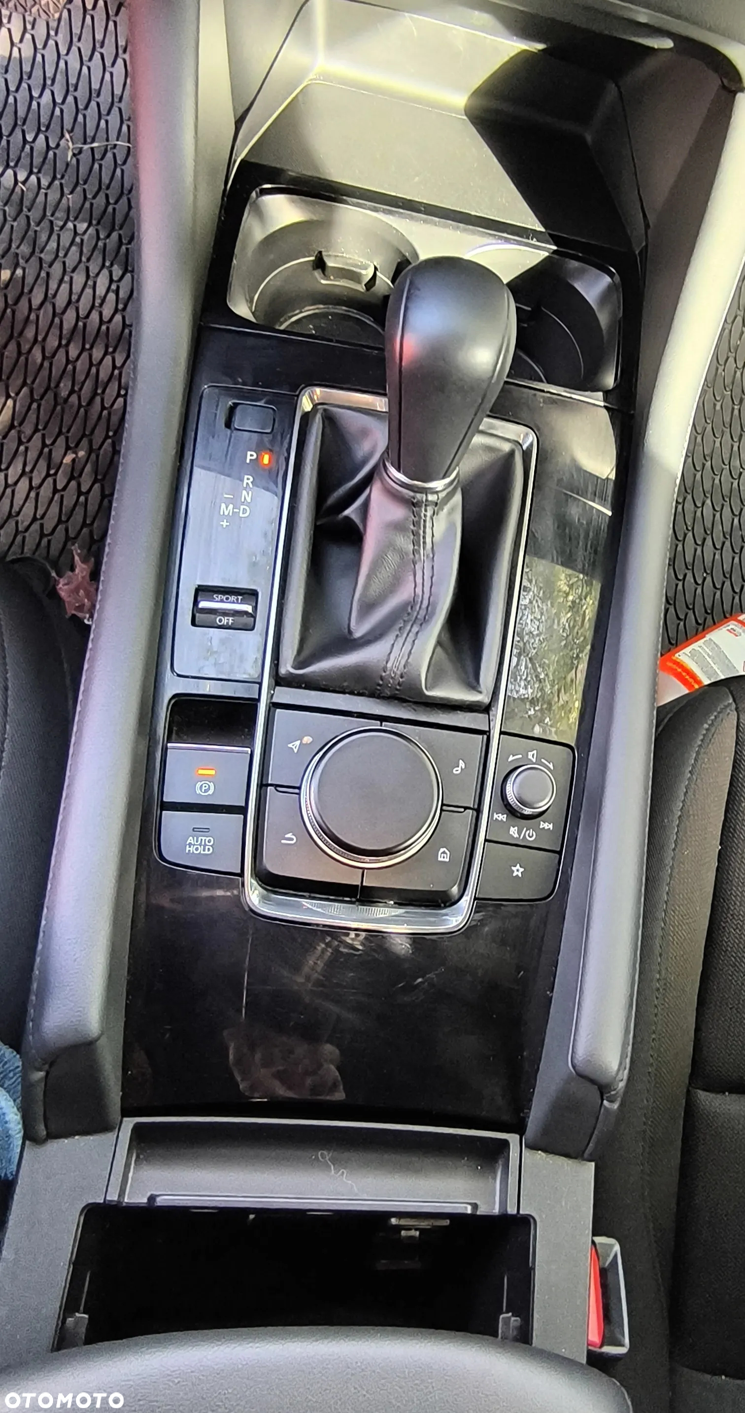Mazda 3 - 14
