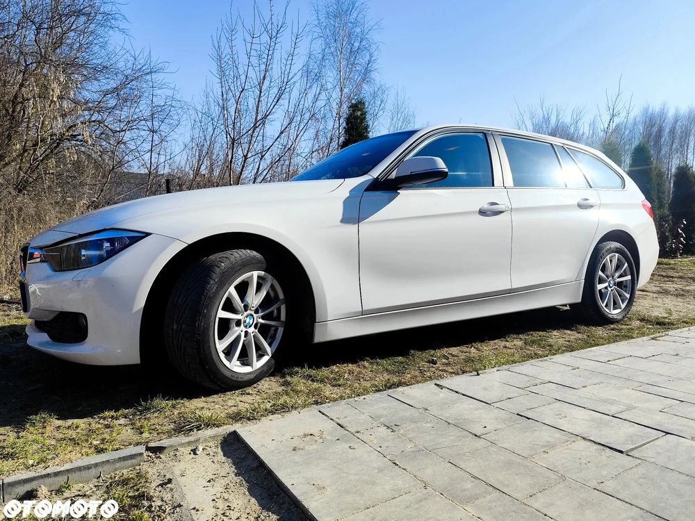 BMW Seria 3 320d - 10