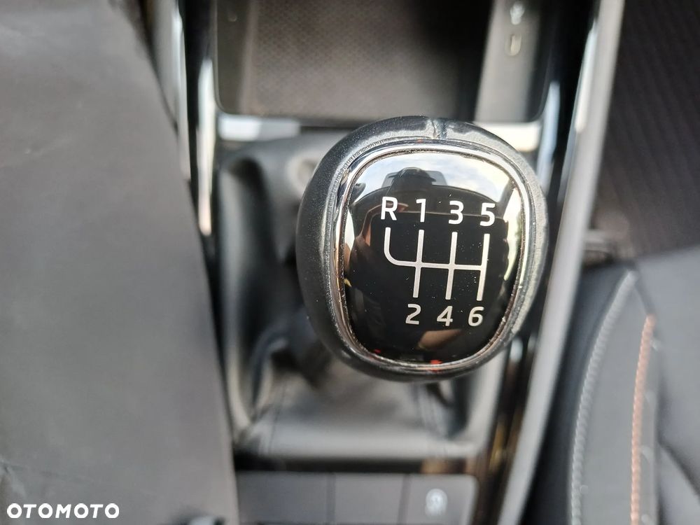 Skoda Kamiq 1.0 TSI Ambition - 14