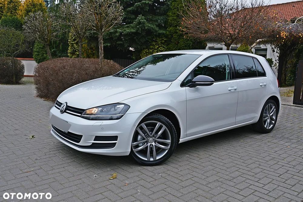 Volkswagen Golf - 3