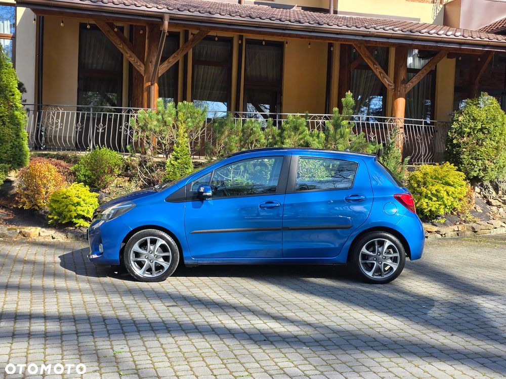 Toyota Yaris 1.33 VVT-i Executive - 33