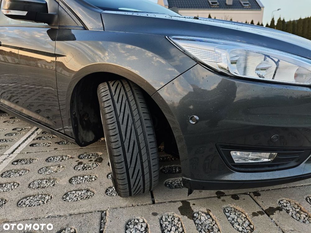 Ford Focus - 3