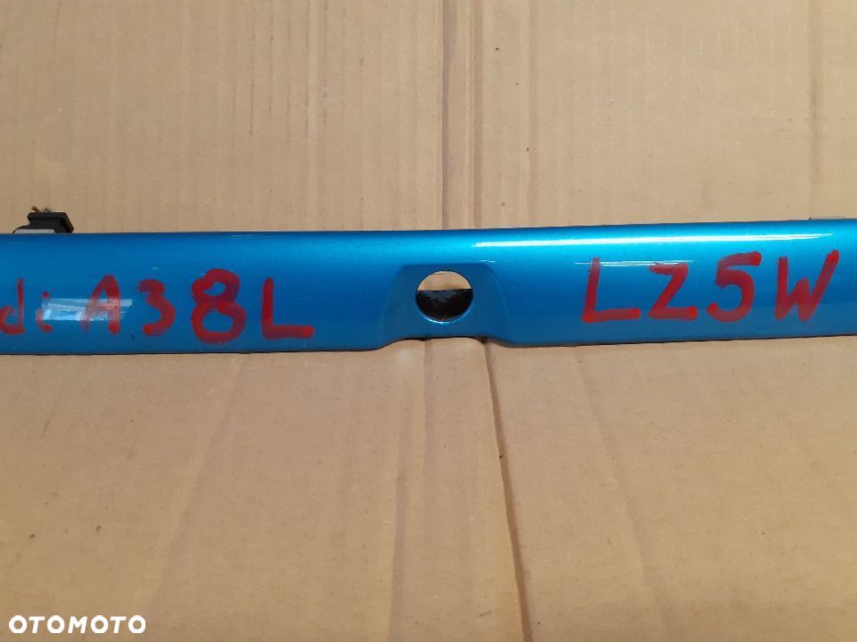 AUDI A3 8L Przed Lift Blenda Klapy Listwa Klapy LZ5W - 3