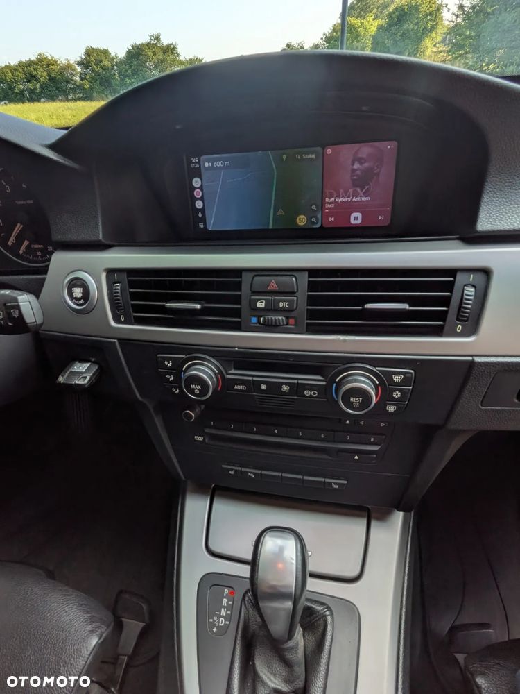 BMW Seria 3 325i - 20