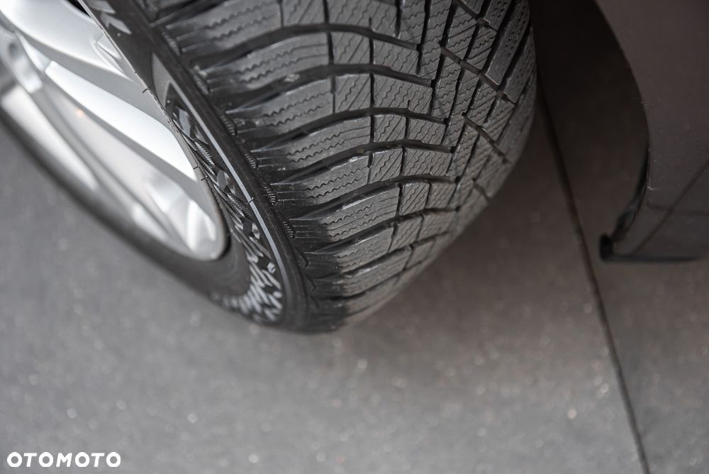 Kia Ceed 1.6 GDI Platinum Edition - 31