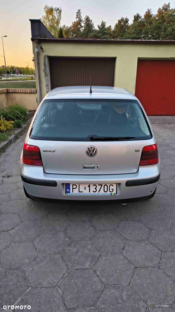 Volkswagen Golf - 13