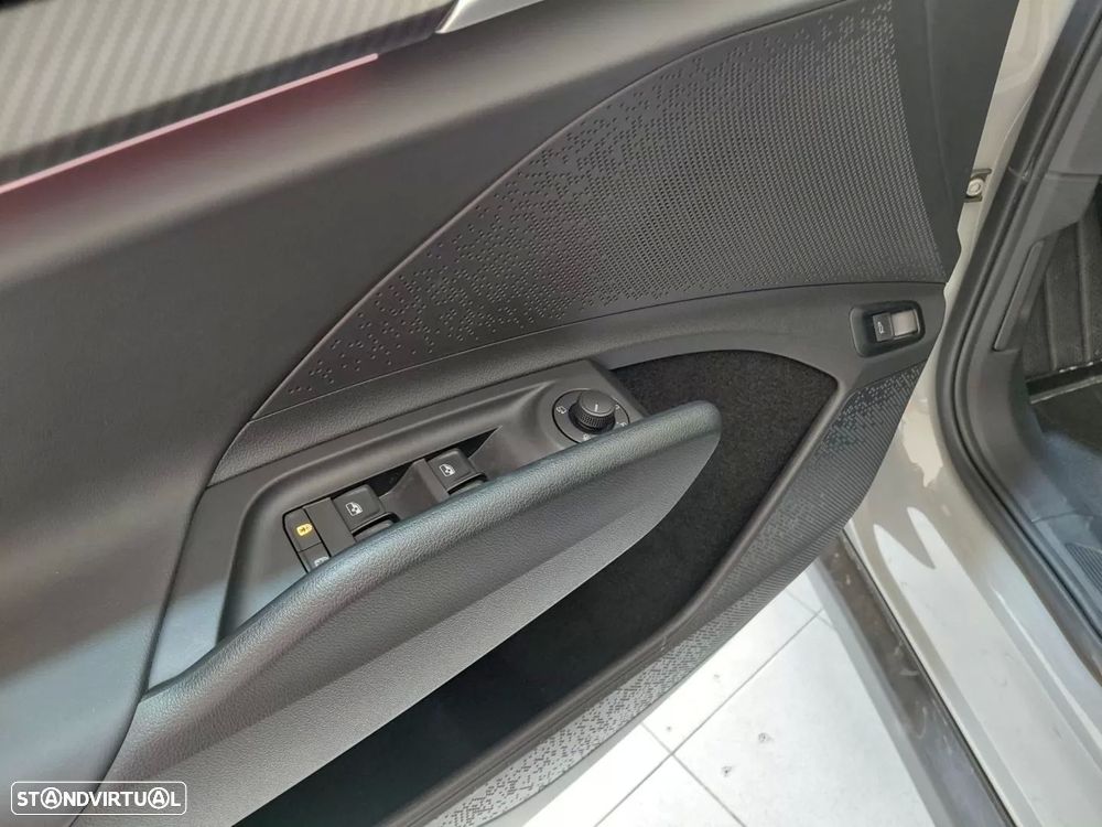 Skoda Elroq 60 Sportline — fotografia 13