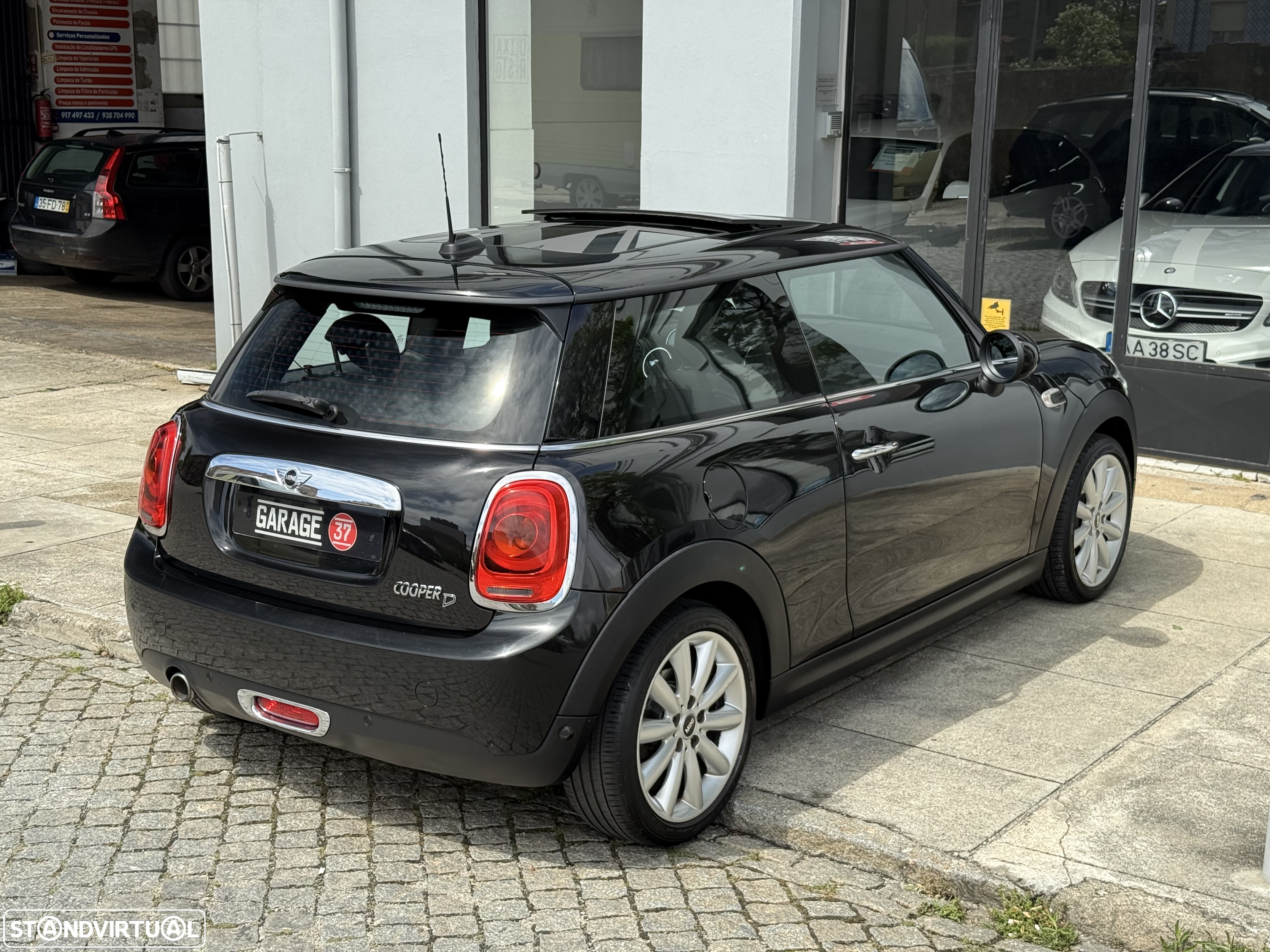 MINI 3 Portas Cooper D - 10