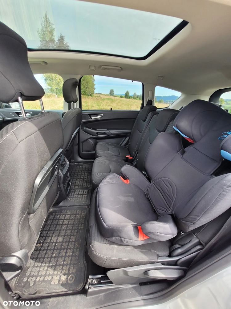 Ford S-Max - 15