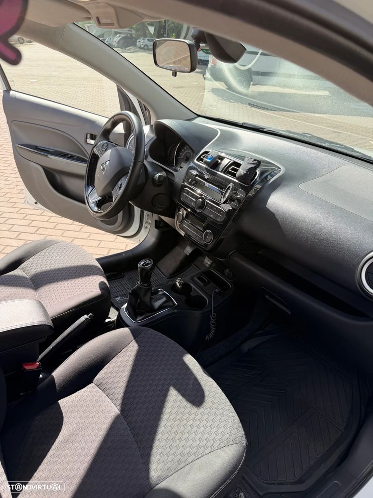 Mitsubishi Space Star 1.2 Intense - 14