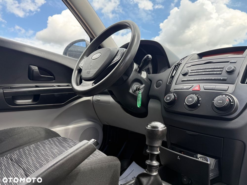 Kia Ceed 1.6 L - 37