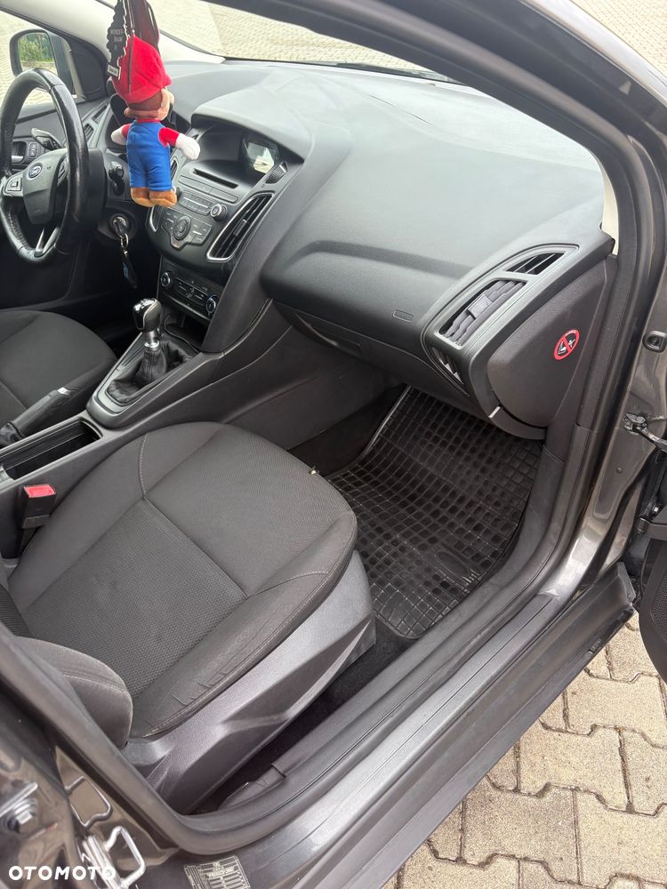 Ford Focus 1.6 TDCi Edition - 10