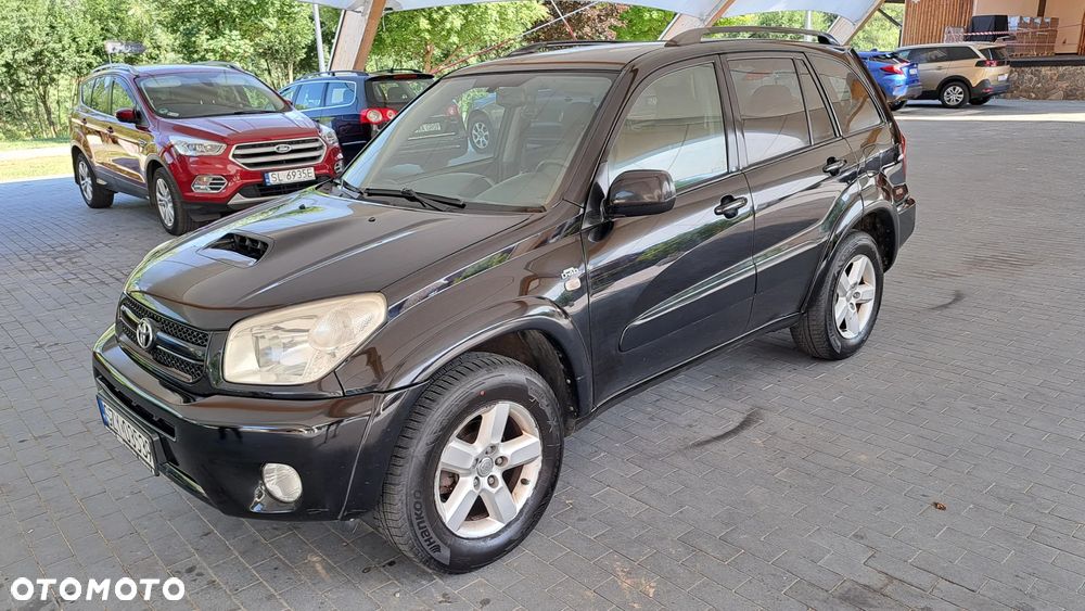 Toyota RAV4 2.0 D-4D 4x4 - 1
