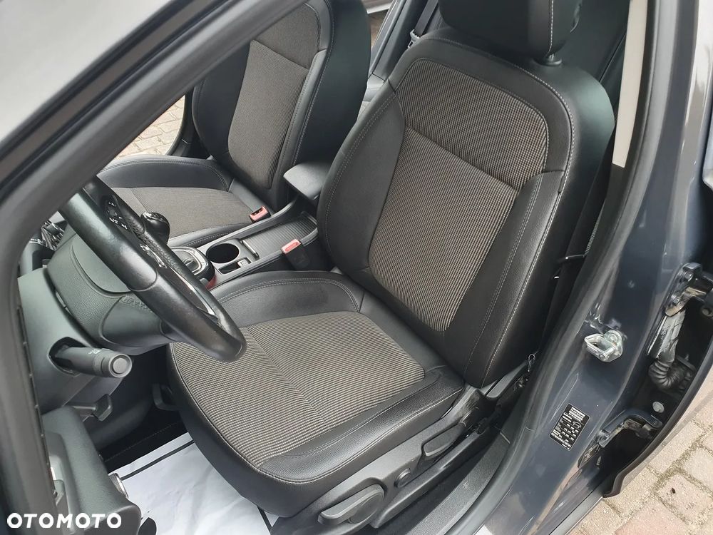Opel Astra - 16