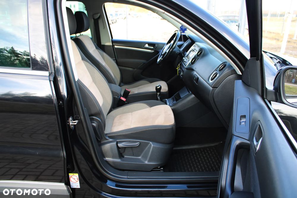 Volkswagen Tiguan - 31
