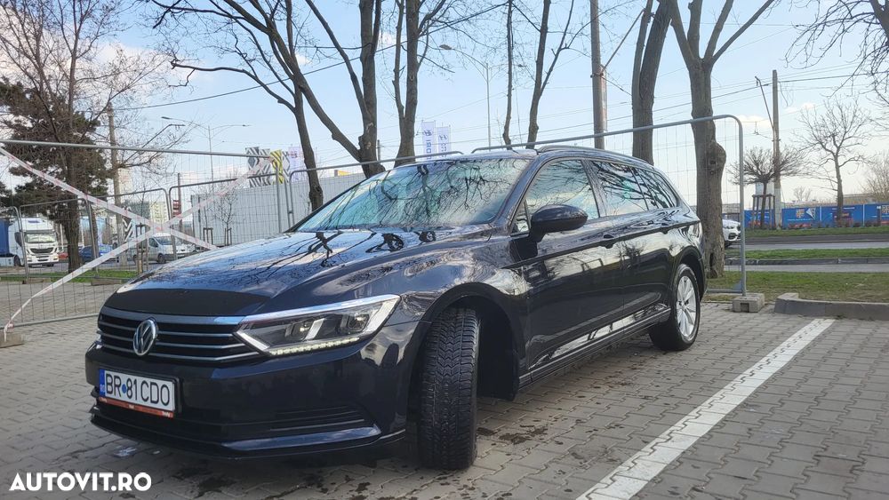 Volkswagen Passat 2.0 TDI SCR DSG Comfortline - 3