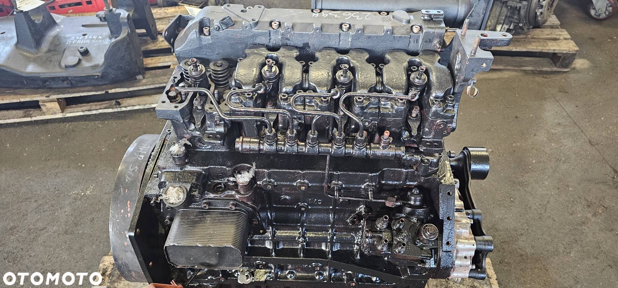 SILNIK SŁUPEK DEUTZ-FAHR 5110 G 2020R - 1