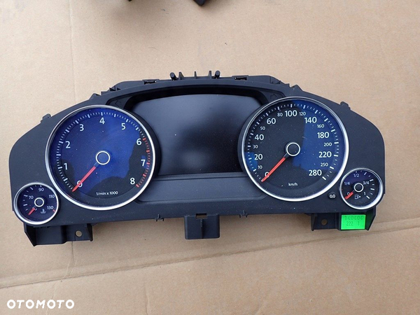 DW TOUAREG 7 LICZNIK 7P6920883