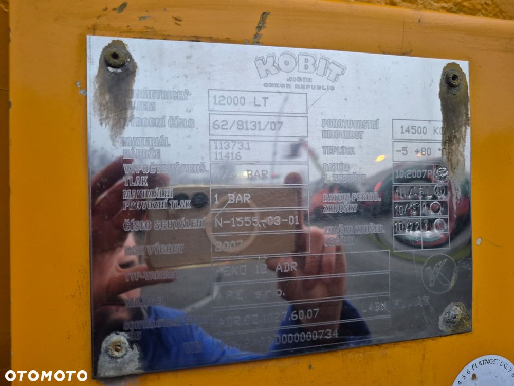 Renault PREMIUM DXI LANDER D 370 / WÓŻ ASENIZACYJNY / 12M3 / 3M3 WODA / WUKO / POMPY JUROP / JEDEN WŁAŚCICIEL / EURO 4 / SERWISOWANY / MOCNA POMPA / ADR - 23