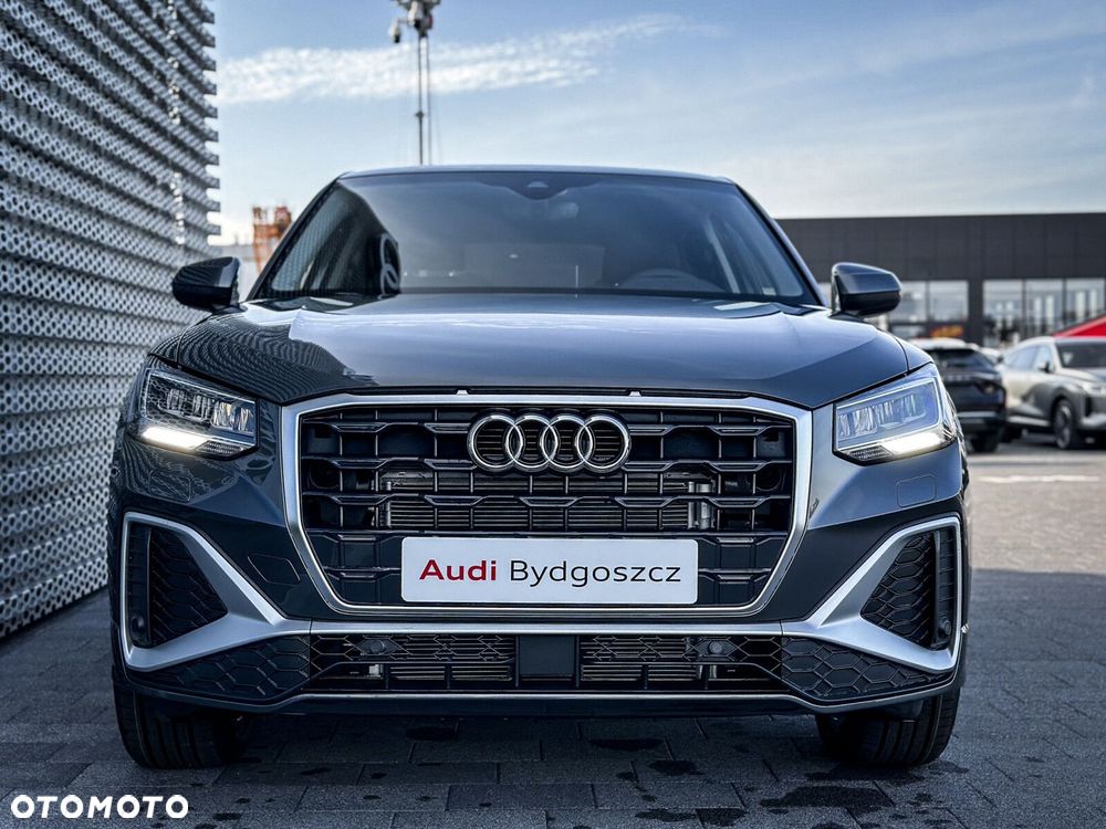 Audi Q2 - 13