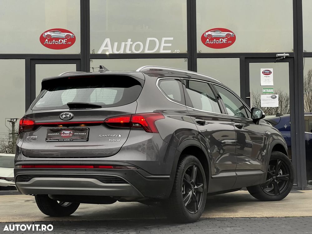 Hyundai Santa Fe - 4